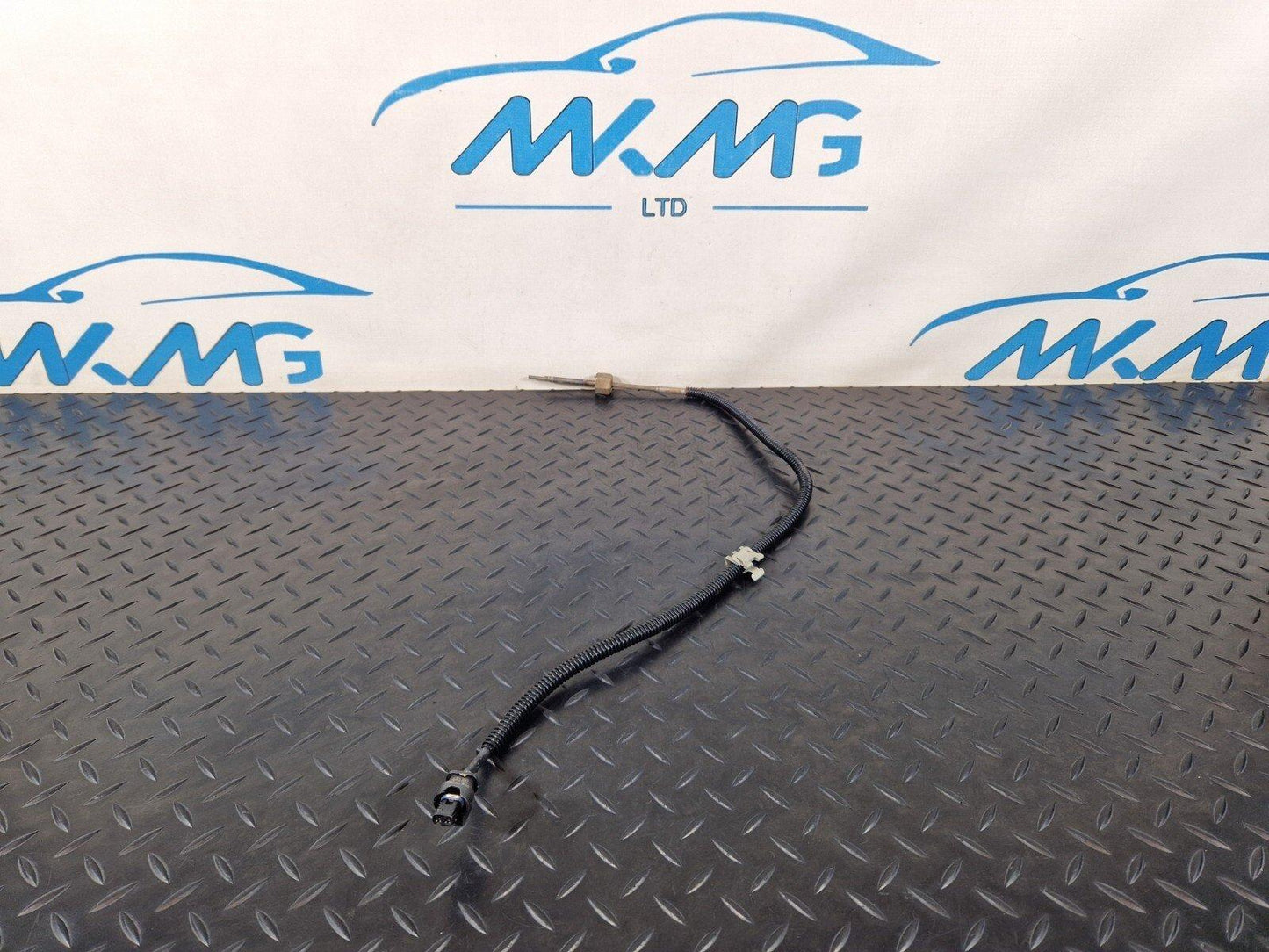 14-21 MERCEDES BENZ W205 OEM EXHAUST GAS TEMPERATURE SENSOR A0009059705