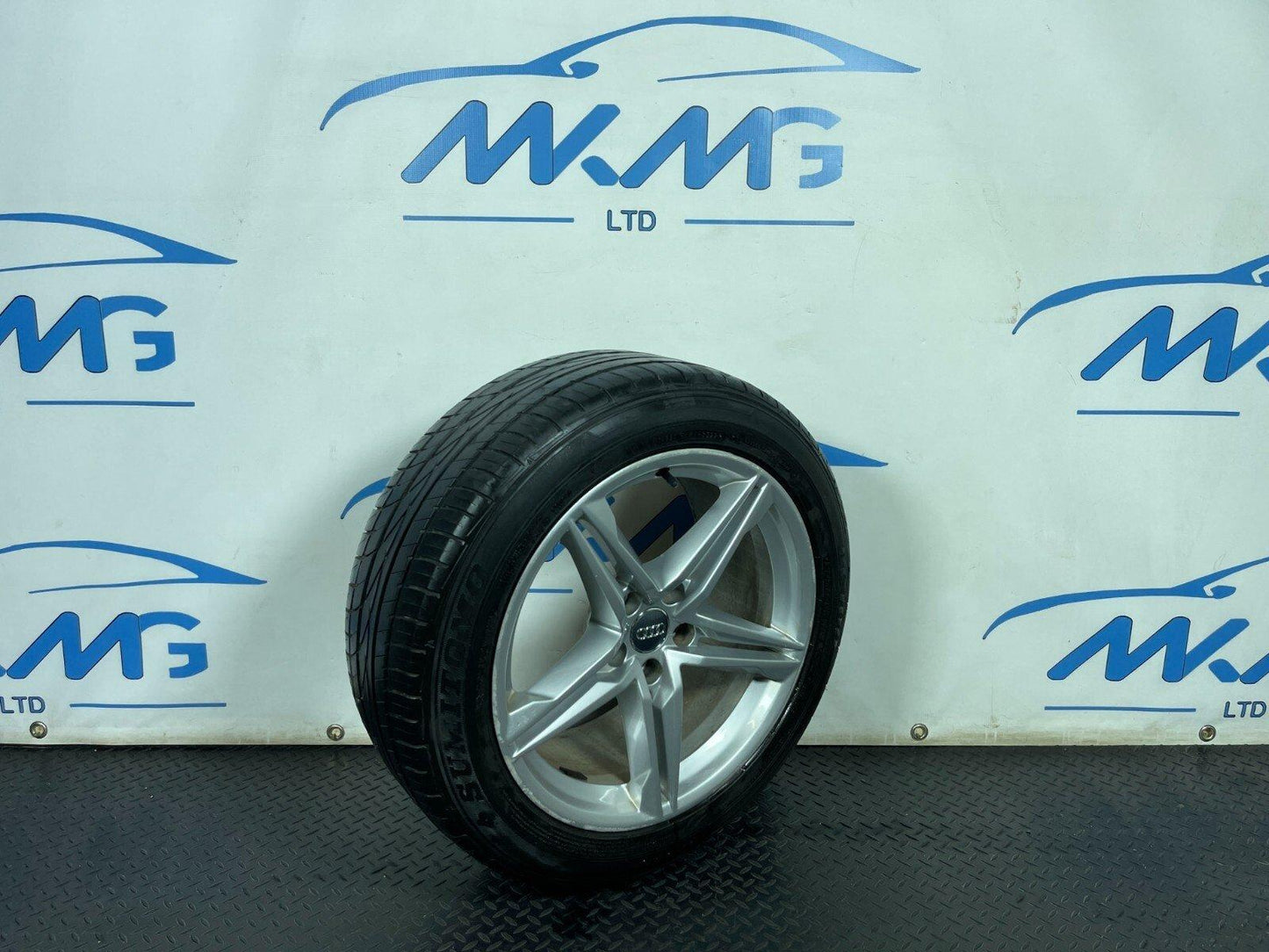 AUDI A5 S-LINE 18" OEM ALLOY WHEEL 8W0601025DE 8.5JX18 ET29 WITH TYRE 235/50/18