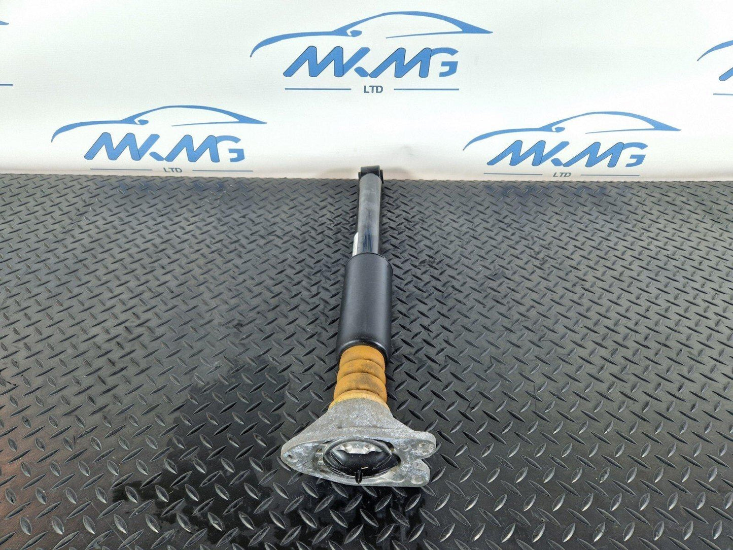20-24 BMW 1 SERIES F40 REAR LEFT RIGHT N/O/S SPRING STRUT SHOCK ABSORBER 6877075