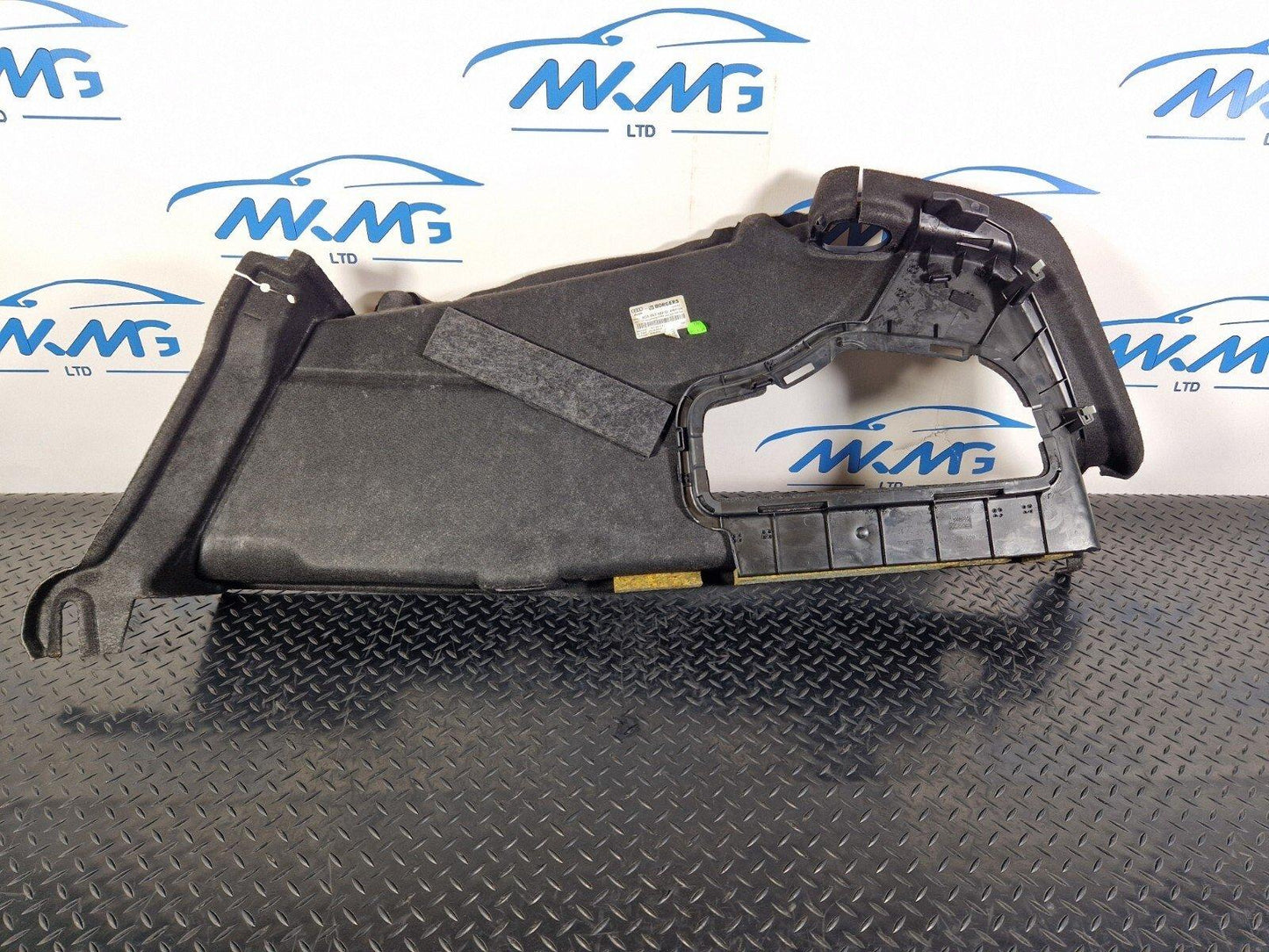 12-18 AUDI A6 C7 REAR LEFT SIDE BOOT PANEL COVER 4G5863887D