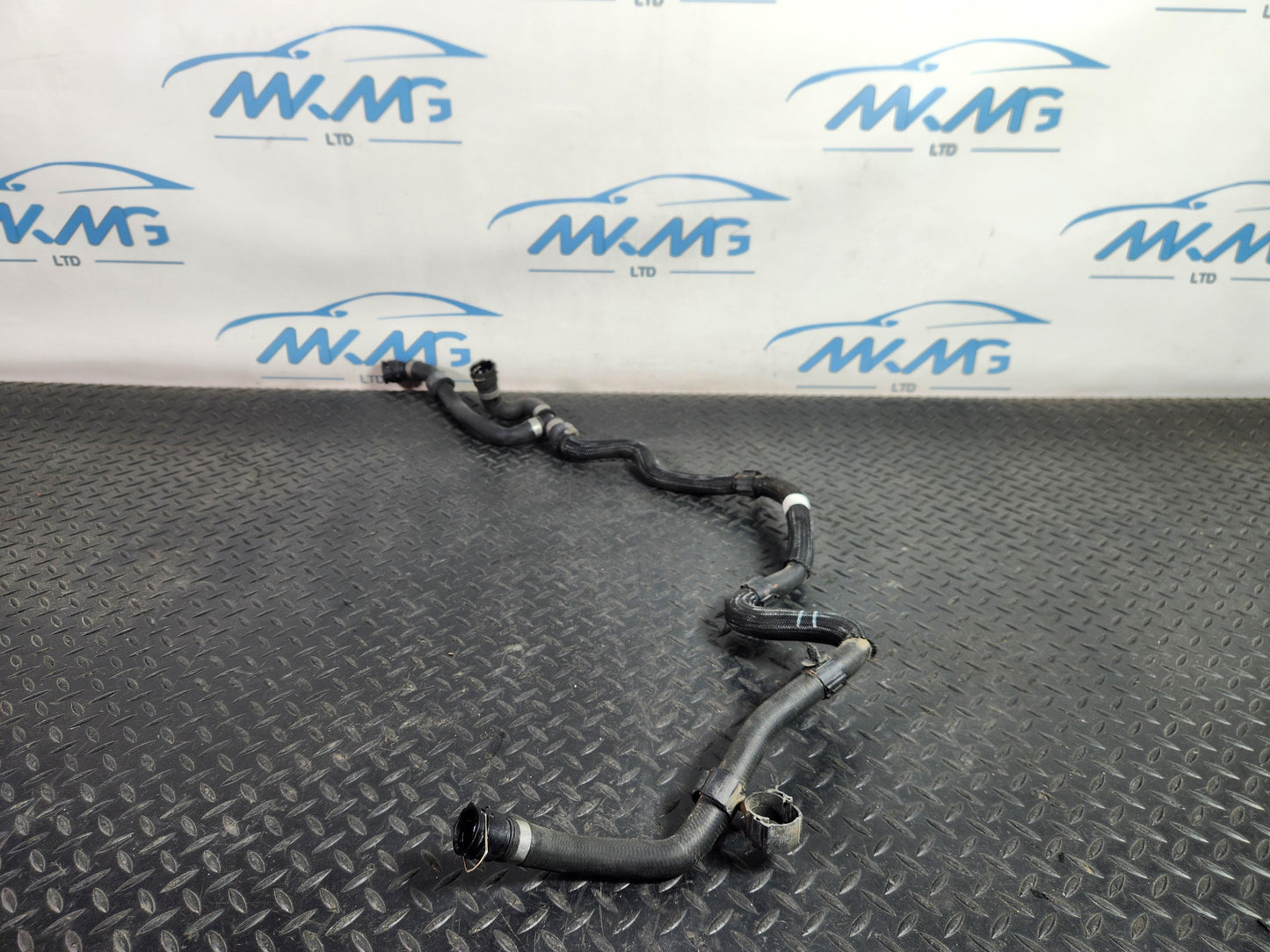 Land Rover Range Rover Evoque L551 SUV Engine Coolant Water Hose K8D2-8274-BC