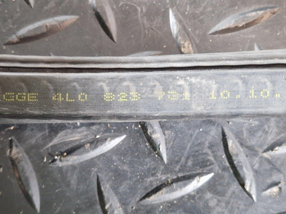 10-15 AUDI Q7 4L GENUINE OEM ENGINE HOOD BONNET RUBBER SEAL 4L0823731