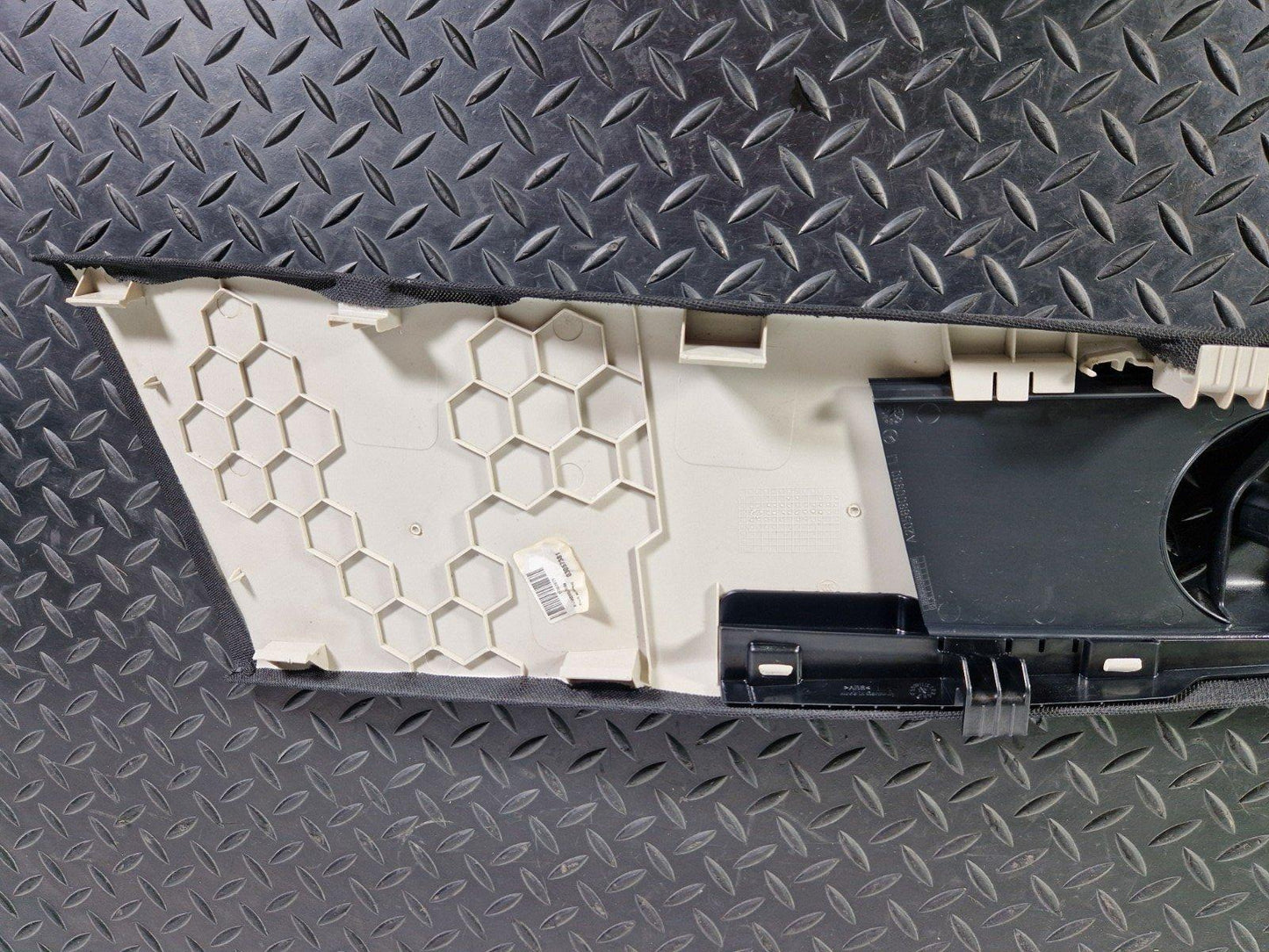 14-21 MERCEDES BENZ C300h W205 PASSENGER SIDE B PILLAR COVER A2056900930