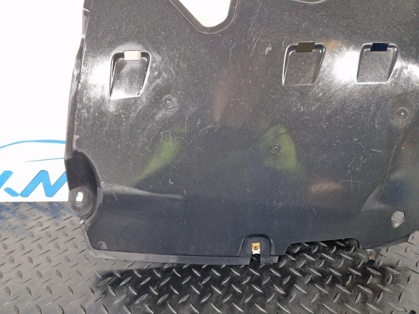 16-19 AUDI A4 B9 GENUINE REAR LEFT SIDE UNDERTRAY COVER 8W0825217A