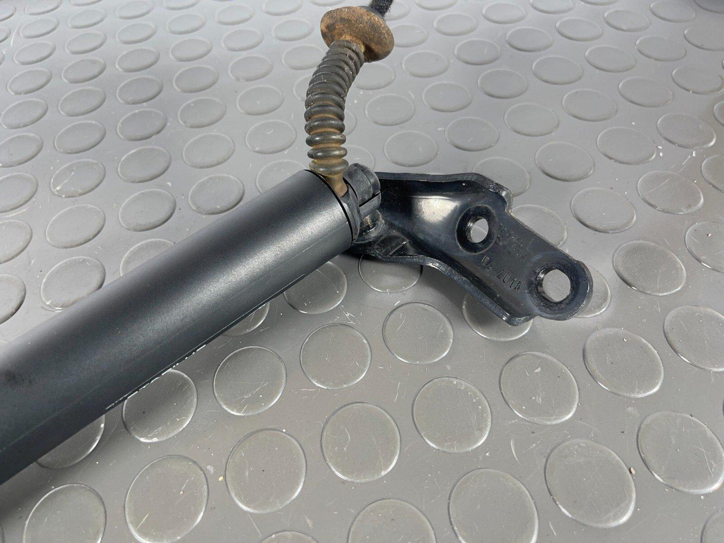 14-21 BMW 2 SERIES GRAN TOURER F45 F46 GENUINE OSR TAILGATE BOOT STRUT 7365979