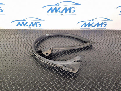 15-18 AUDI A7 4G GENUINE OEM FRONT LEFT  N/S UPPER DOOR RUBBER SEAL 4G8845353J