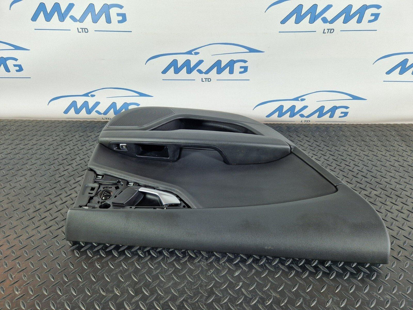 15-18 AUDI A7 4G RHD REAR LEFT PASSENGER NSR LEATHER DOOR CARD 4G8867305