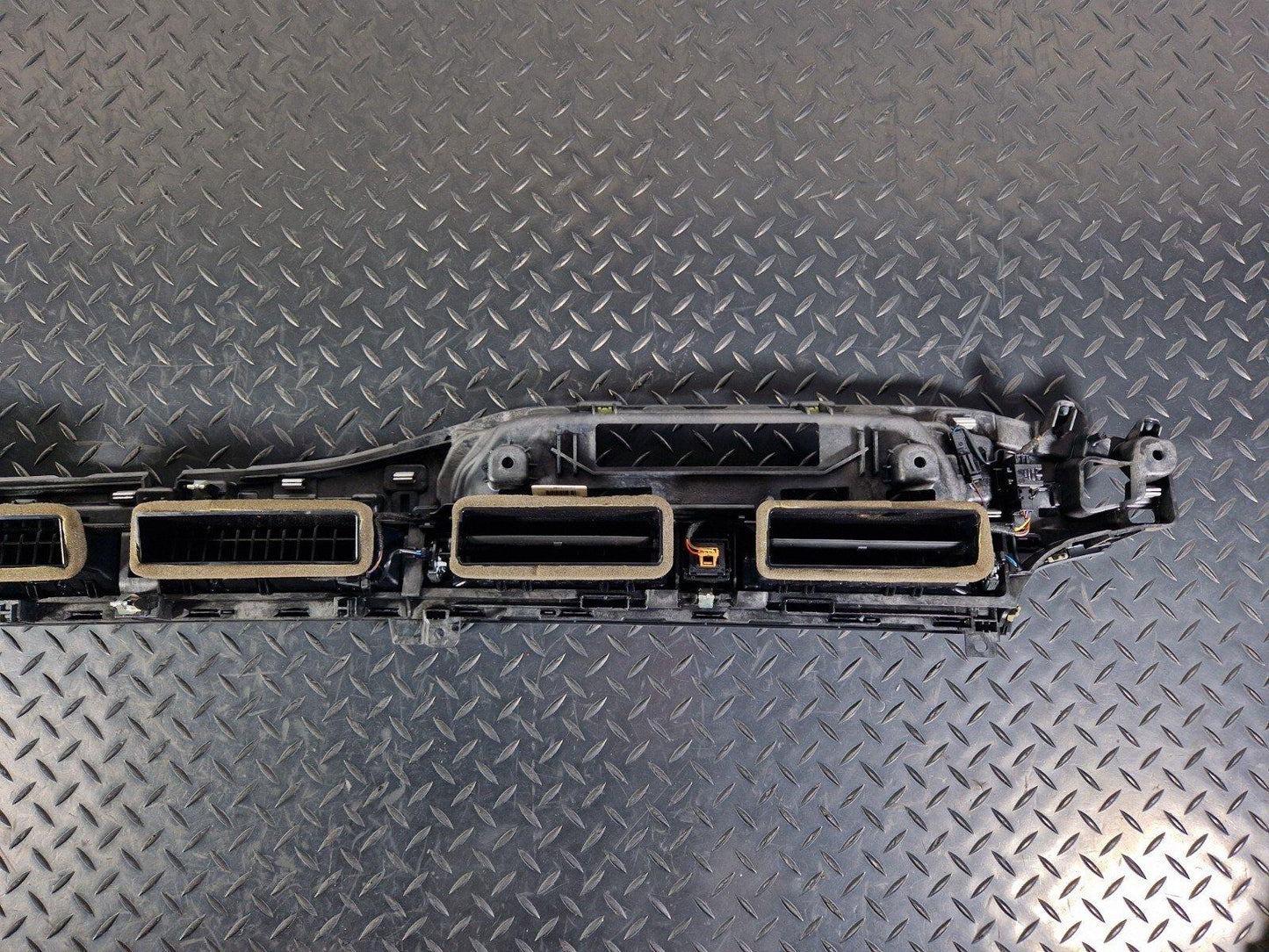 16-23 AUDI A5 F5 S-LINE DASHBOARD AIR VENTS TRIM 8W2820902 8W0971659B