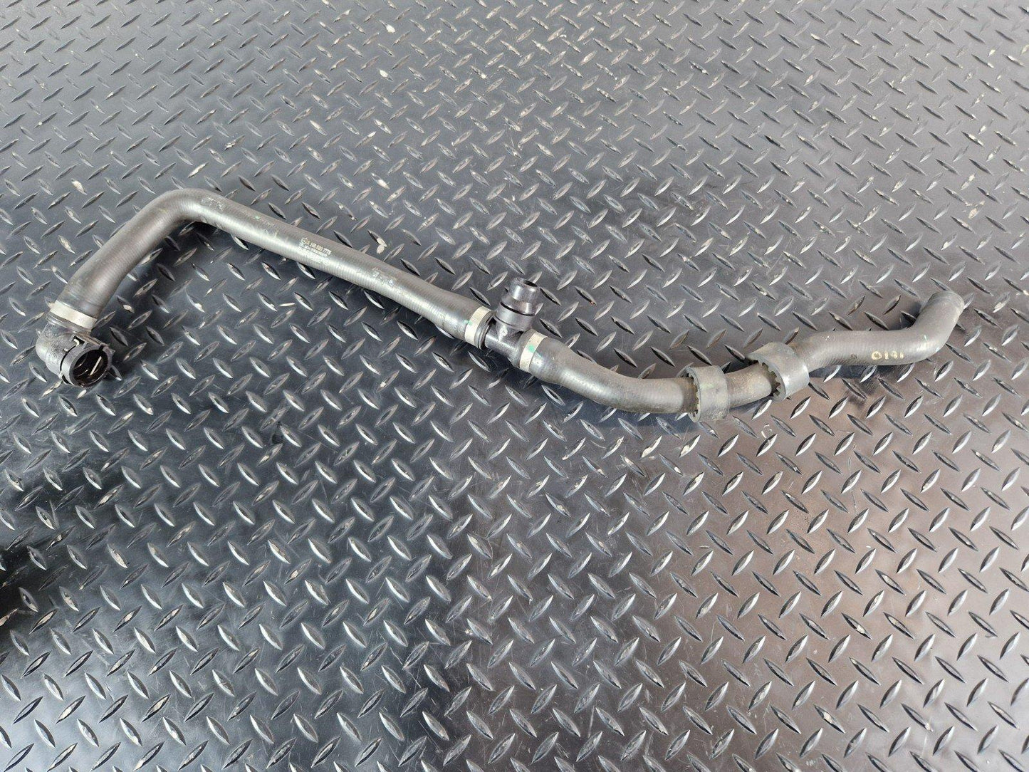 16-19 MERCEDES BENZ GLE W166 GENUINE COOLING HOSE PIPE A1665007775