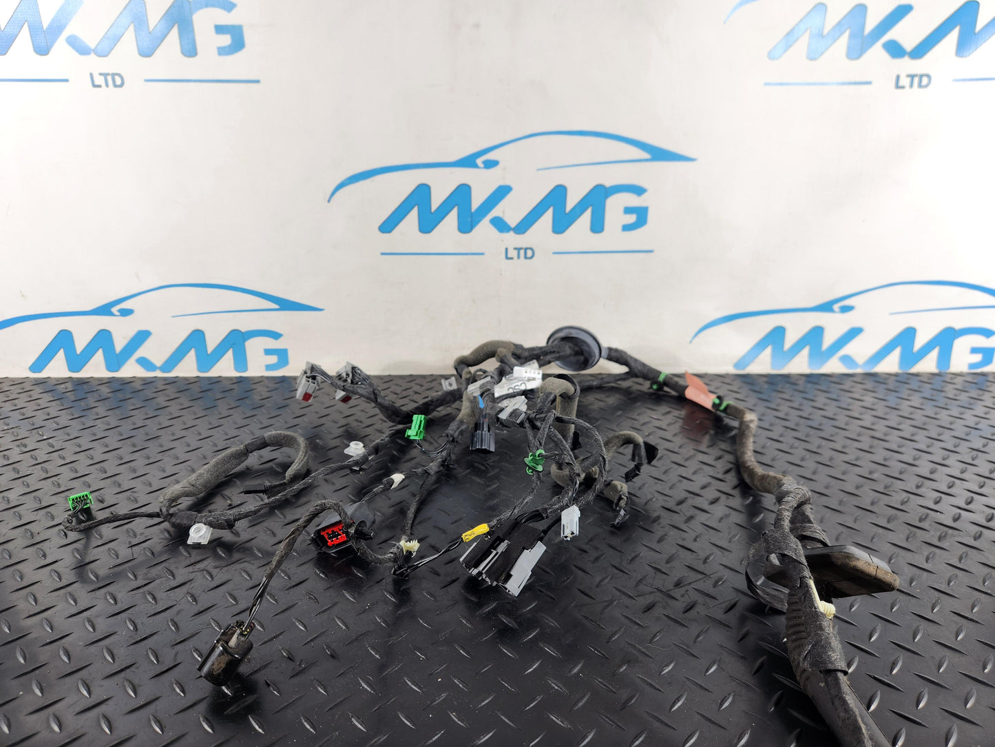 12-18 Land Rover Range Rover Evoque L538 Front Left Door Wiring Loom HJ3214630