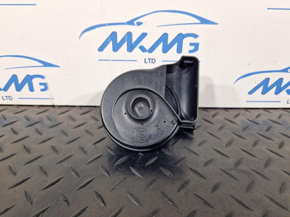14-21 MERCEDES BENZ C-CLASS W205 GENUINE FRONT RIGHT N/S HORN SIGNAL A2055420820