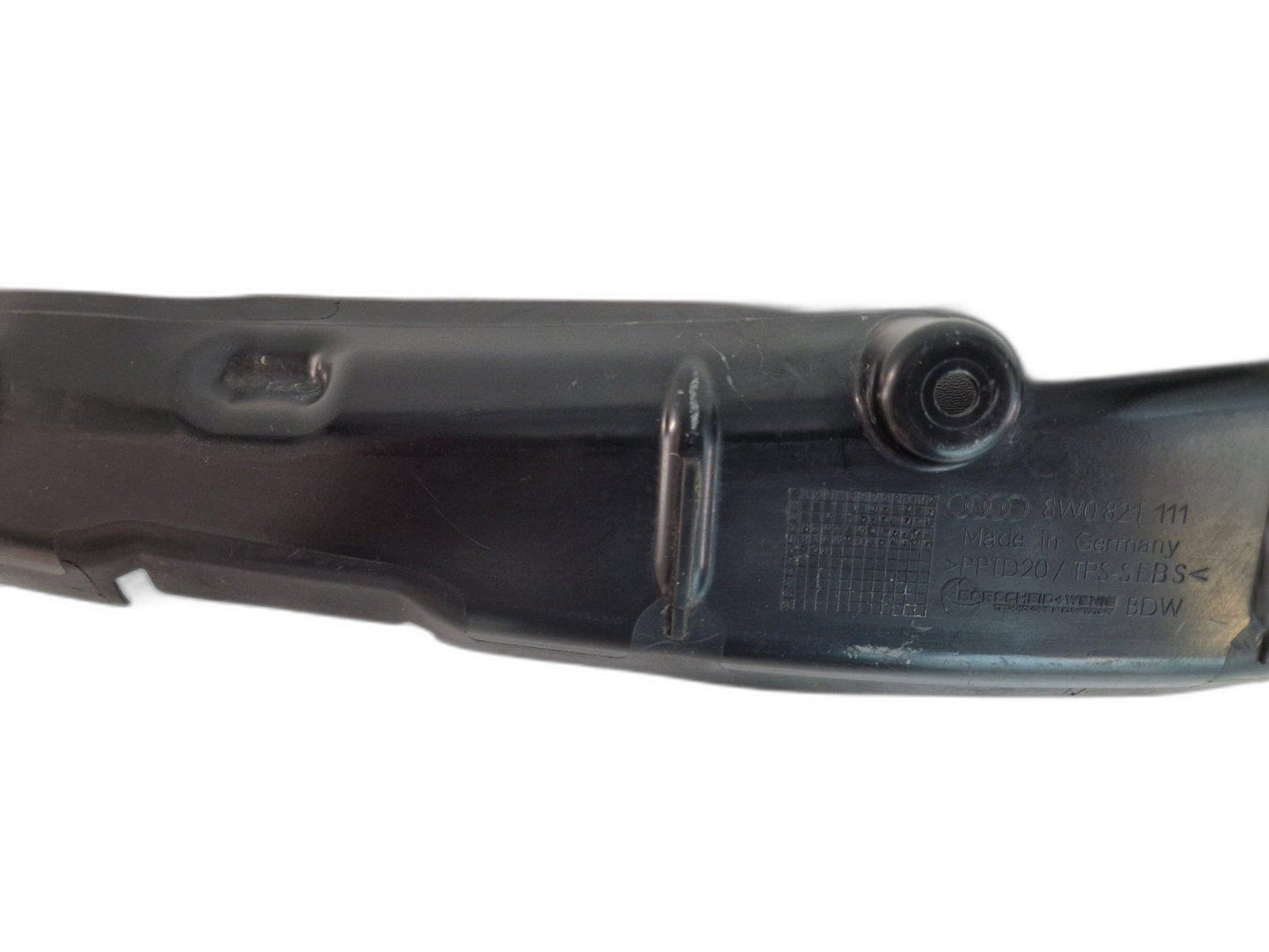 16-19 AUDI A4 B9 GENUINE OEM FRONT LEFT SIDE N/S WING FENDER COVER 8W0821111