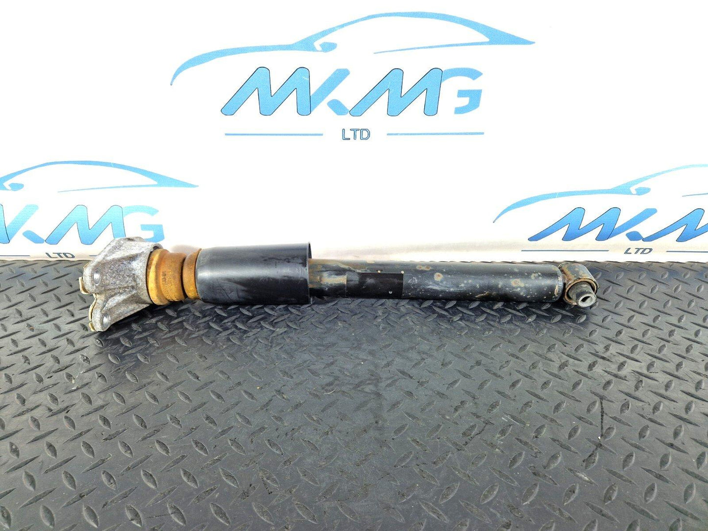 14-16 BMW 2 SERIES F22 GENUINE REAR RIGHT & LEFT SHOCK ABSORBER 6880946 6857730