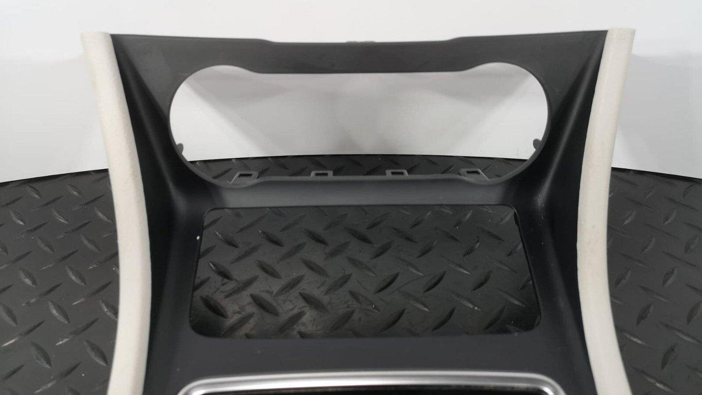 13-19 MERCEDES CLA W117 C117 HEATER CLIMATE SWITCH GEARSTICK SURROUND TRIM