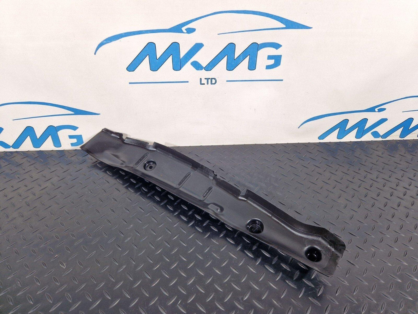 16-24 AUDI A5 F5 CONVERTIBLE GENUINE FRONT RIGHT SIDE WING END PLATE 8W6821112