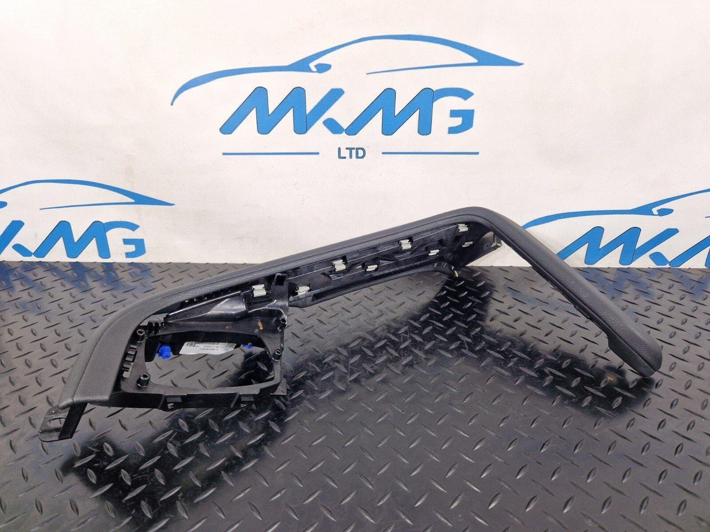 16-22 BMW X1 F48 CENTER CONSOLE PANEL TRIM 9335211
