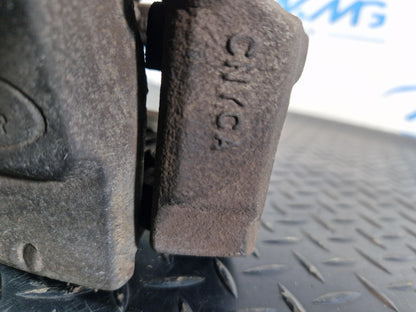 19-ON RANGE ROVER EVOQUE L551 GENUINE FRONT LEFT N/S BRAKE CALIPER