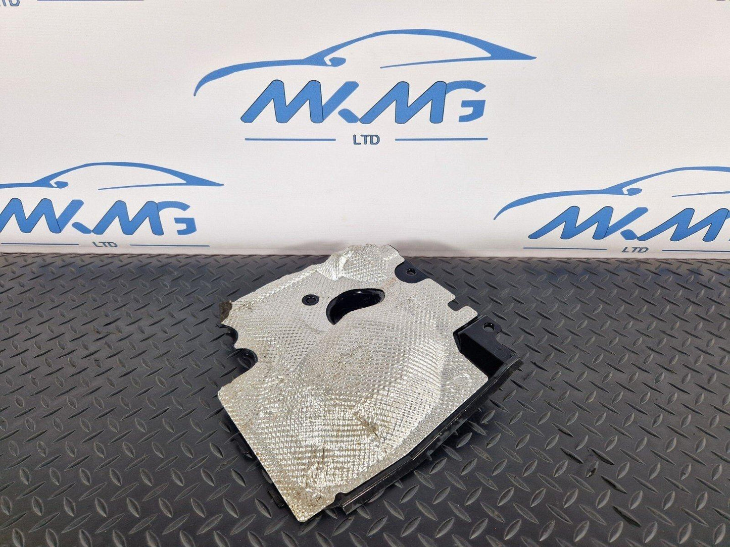 19-ON MERCEDES BENZ B CLASS W247 ENGINE PARTITION HEAT SHIELD LEFT A1776206400