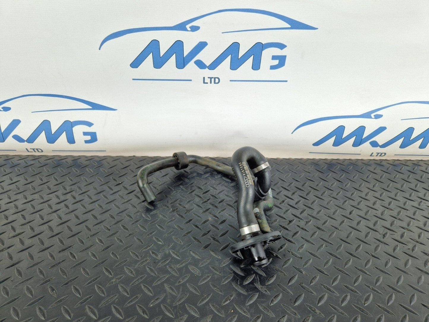 16-19 AUDI A4 AVANT B9 S-LINE 3.0TFSI WATER COOLANT PIPE HOSE 8W2121123B
