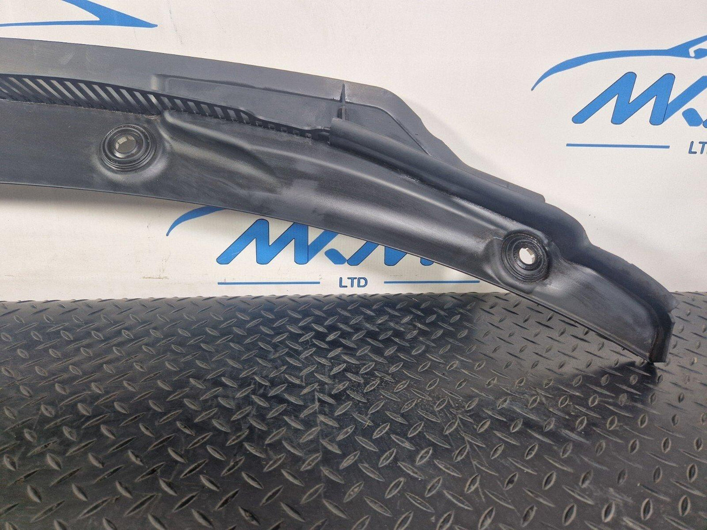14-21 BMW 2 SERIES GRAN TOURER F45 F46 FRONT WINDSCREEN SCUTTLE PANEL 7301016