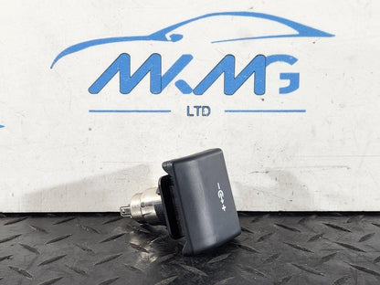 13-23 RANGE ROVER SPORT L494 POWER PORT SOCKET OUTLET CPLA15K040DA