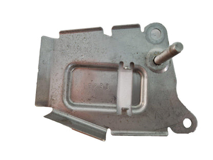 18-ON MERCEDES A CLASS W177 PARTICULATE FILTER PRESSURE SENSOR MOUNT A6541427400