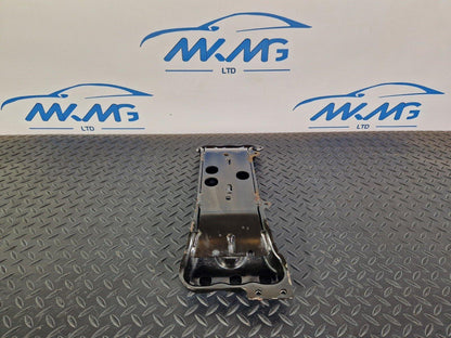 14-21 MERCEDES BENZ C200d W205 GEARBOX MOUNT BRACKET ENGINE CARRIER A2052402502