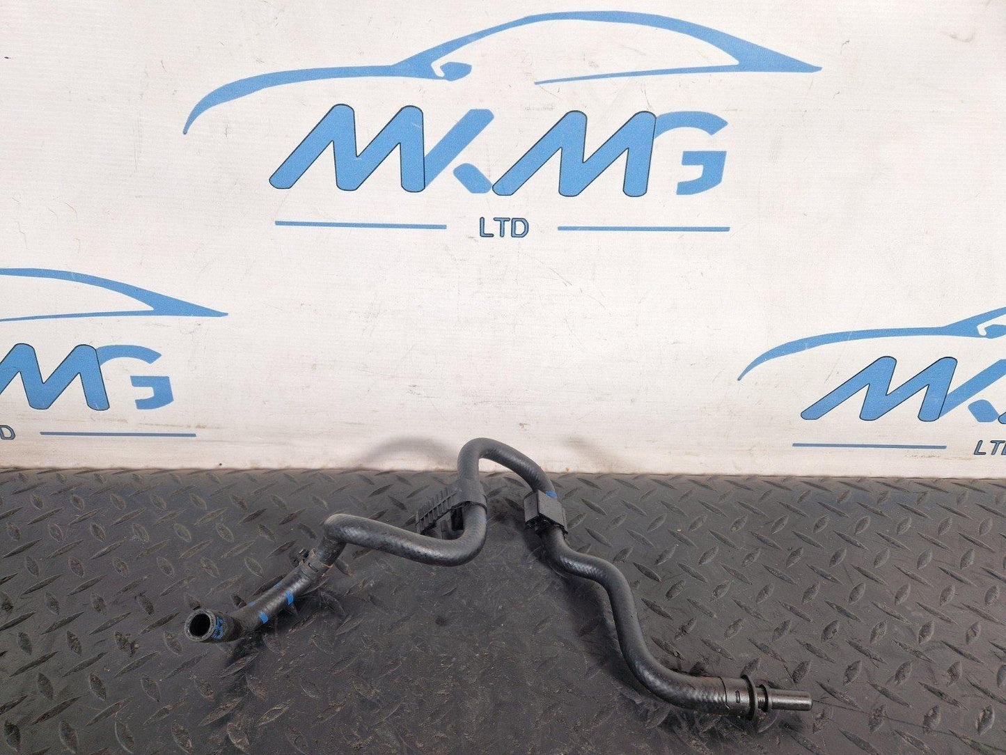 16-20 AUDI Q7 4M FUEL PIPE HOSE LINE 4M0201216A