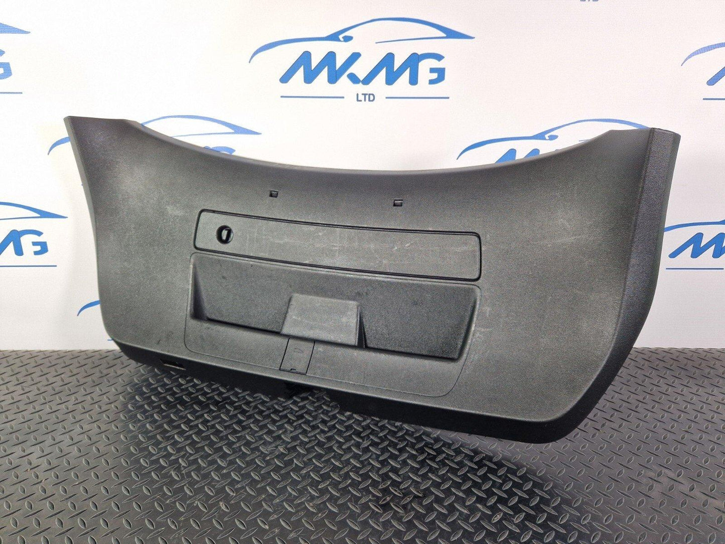15-18 AUDI A7 4G GENUINE TAILGATE BOOT LID INTERIOR TRIM COVER 4G8867979A