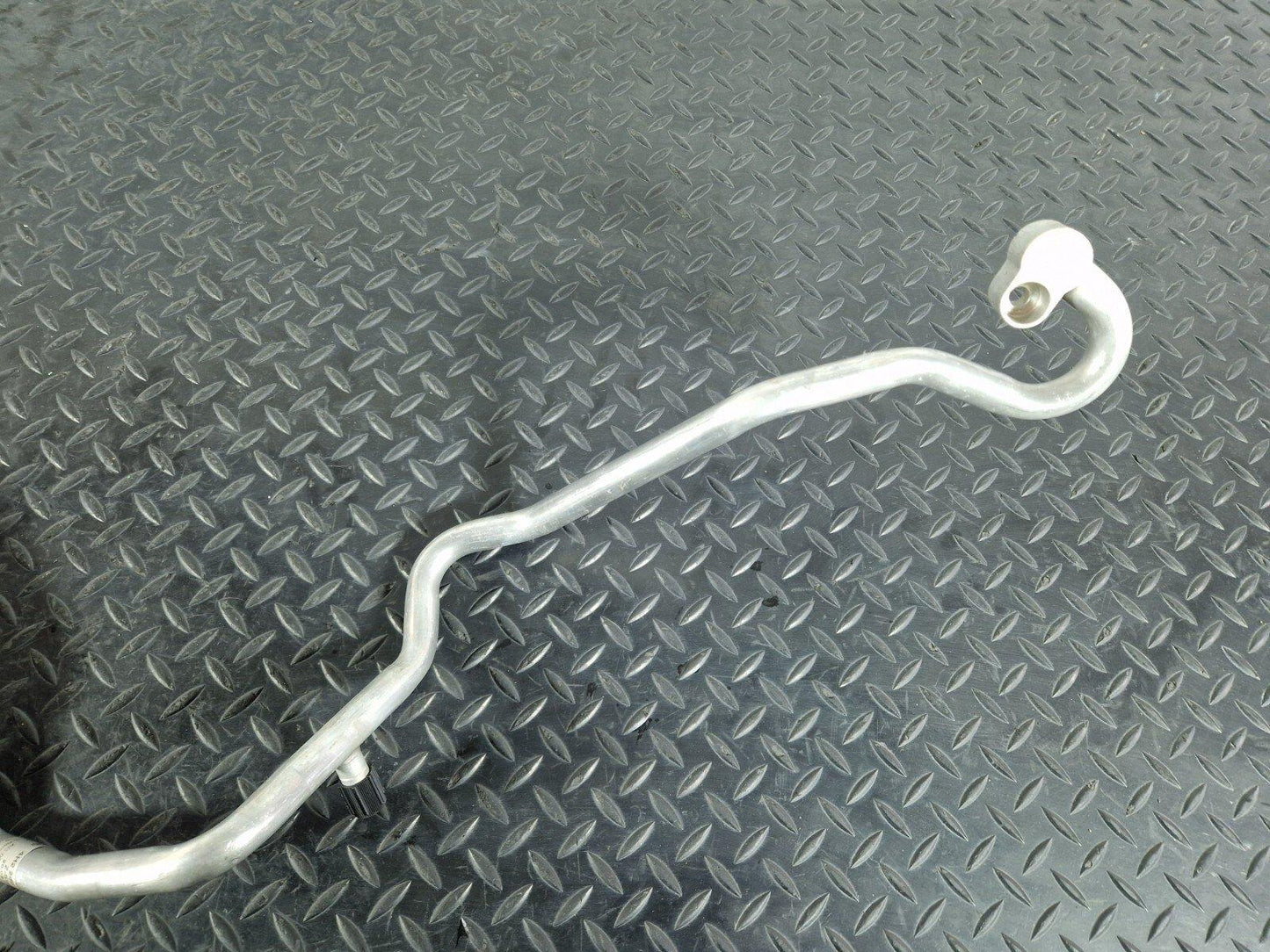 10-17 AUDI A8 4H GENUINE AC PIPE HOSE 4H2260713H