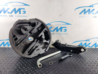 Skoda Octavia MK2 FL (1Z) Station Wagon Jack Tool Kit 1Z0012115B 1K0011031S