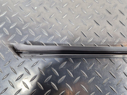 16-23 AUDI A5 SPORTBACK FRONT RIGHT WINDSHIELD WATER DEFLECTOR STRIP 8W6854328B