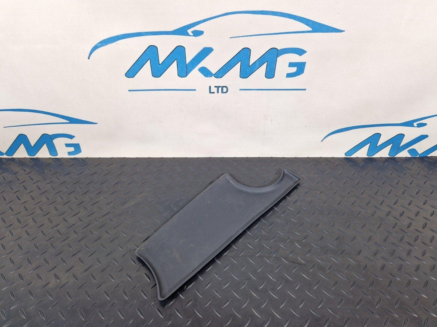18-ON MERCEDES SPRINTER W907 W910 RIGHT STORAGE COMPARTMENT INSERT A9106891400