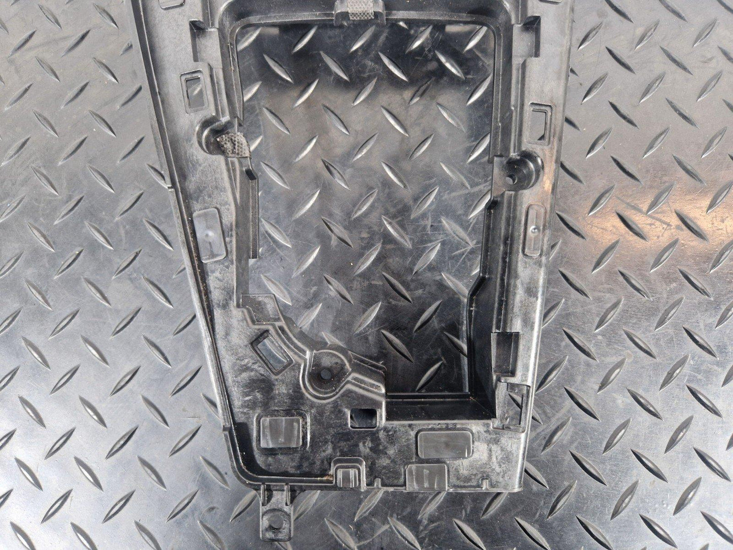 16-19 AUDI A4 B9 CENTRE CONSOLE TRIM 8W2864261A