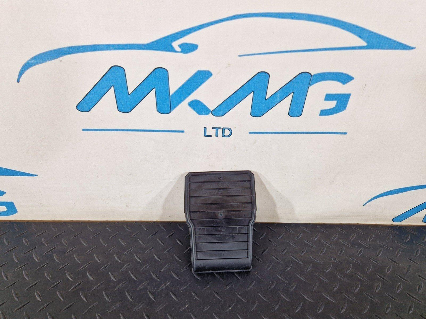 14-19 LAND ROVER L550 DISCOVERY SPORT INSERT TRAY RUBBER MAT FK72-6305-BW