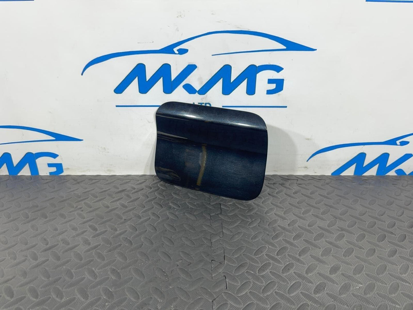 16-22 BMW X1 F48 FUEL TANK FILLER FLAP COVER IN BLACK 475  7359631