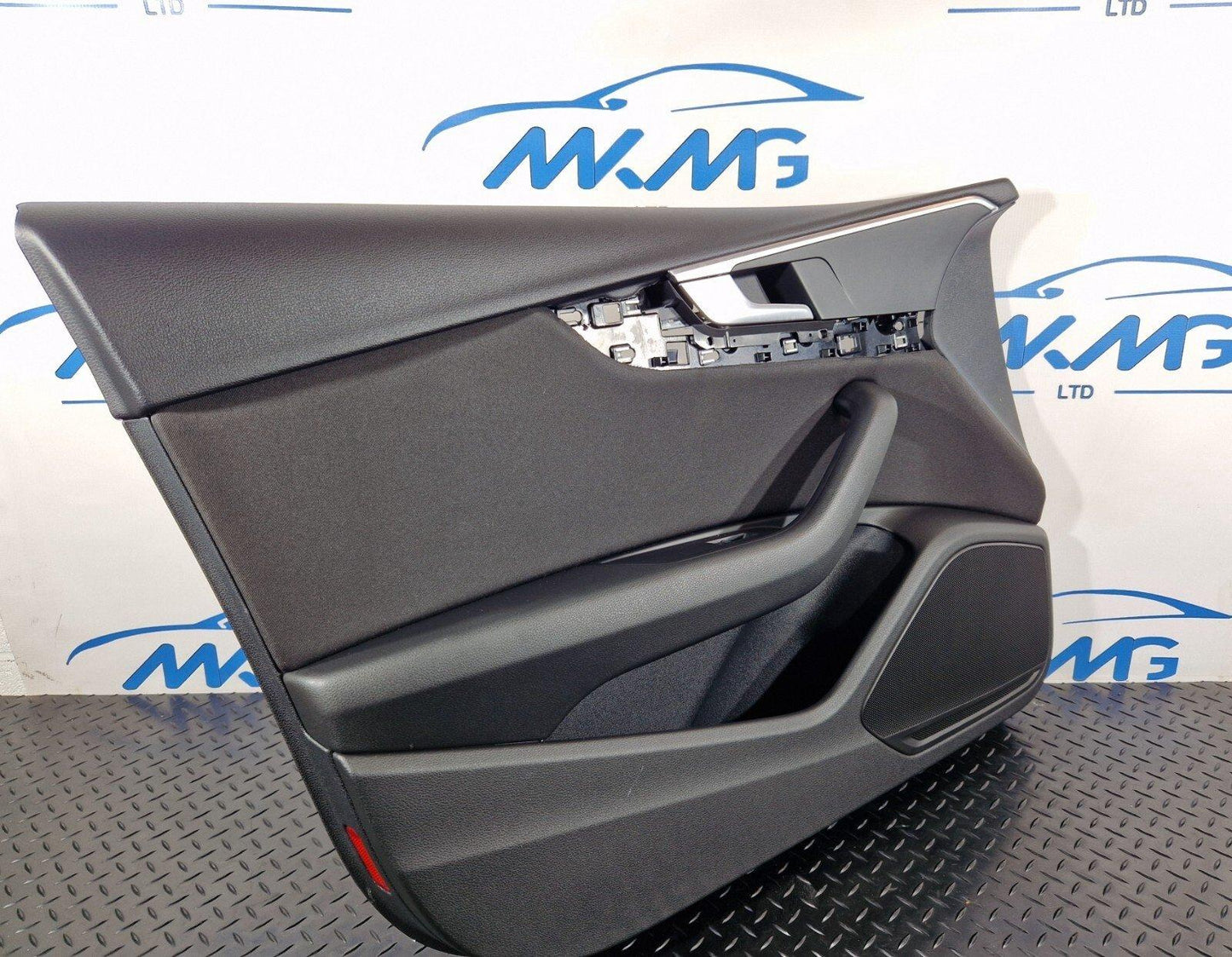 16-19 AUDI A4 B9 FRONT PASSENGER SIDE DOOR CARD PANEL 8W0867133