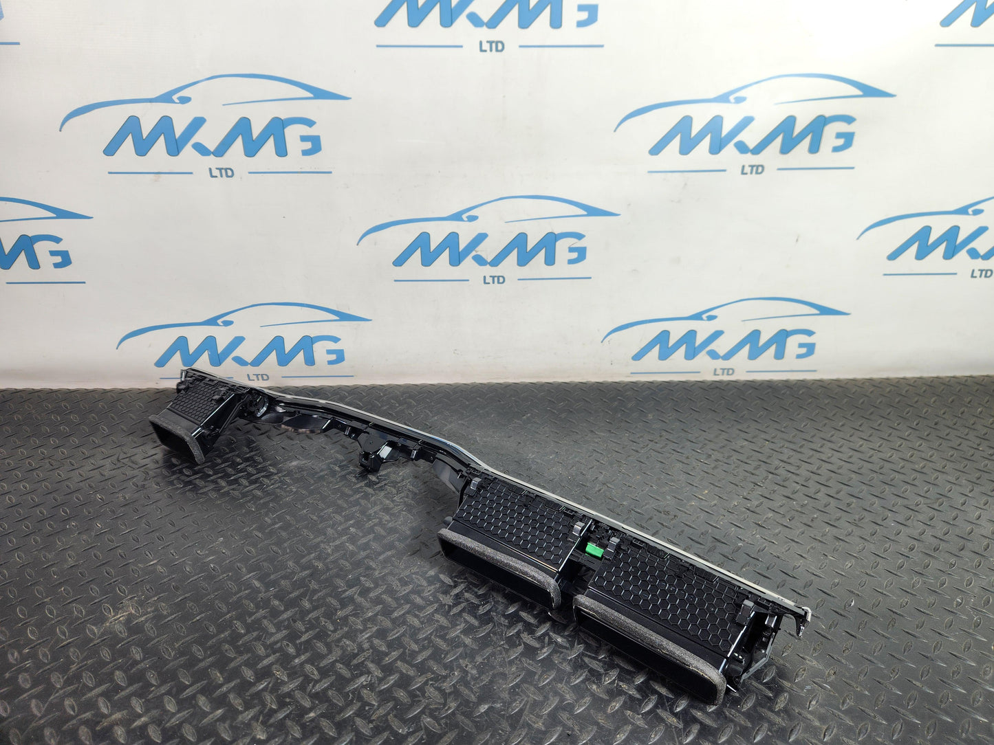 Land Rover Range Rover Evoque L551 SUV Genuine Front Centre Vents K8D2-01412-BC