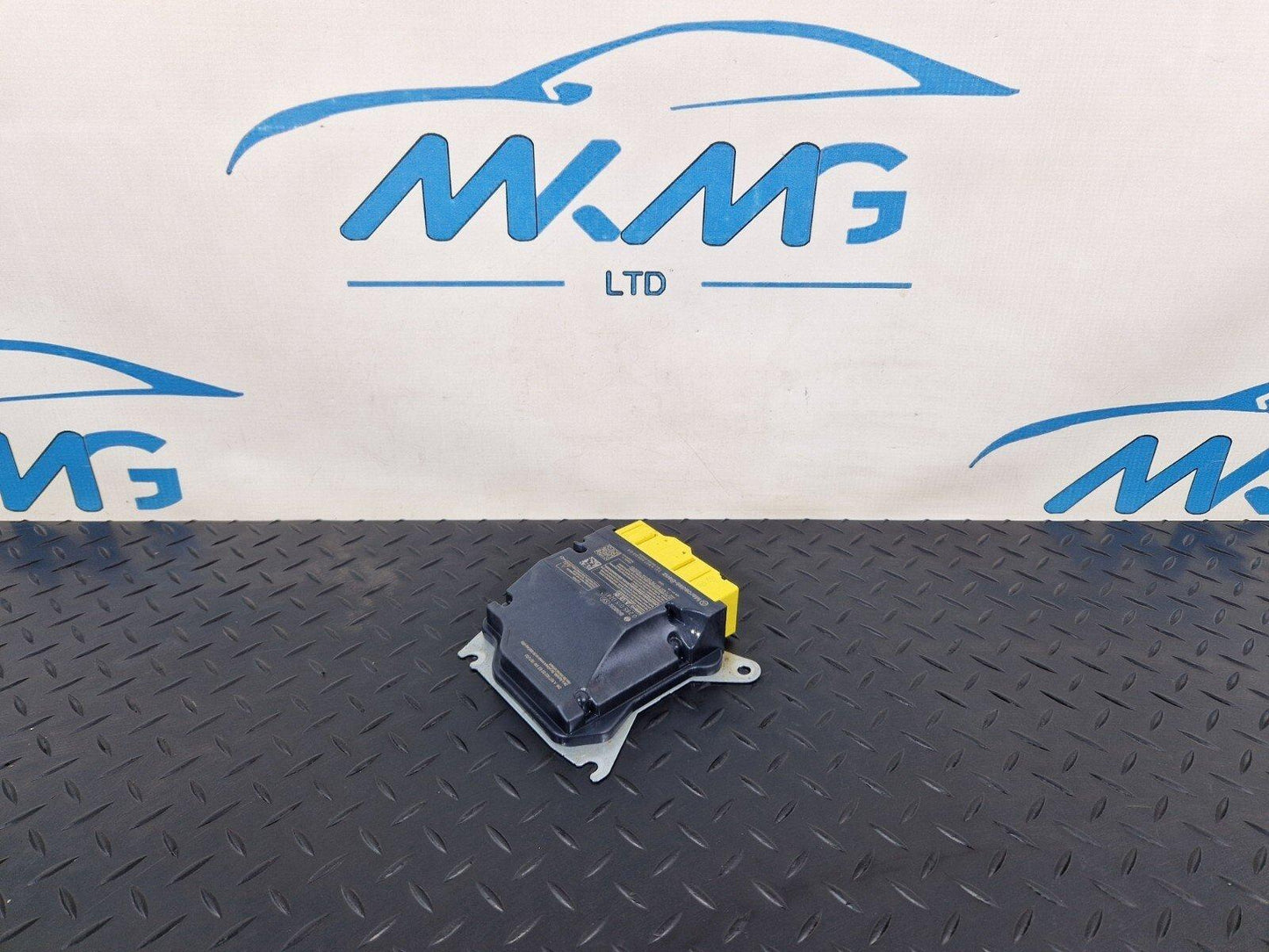 18-ON MERCEDES SPRINTER W907 W910 SAFETY BAG MODULE SENSOR UNIT ECU A9079000304