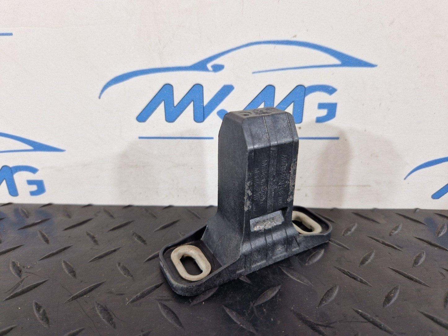 14-23 MERCEDES VITO W447 OEM FRONT BUMPER IMPACT BAR HOLDER BRACKET A4478850214