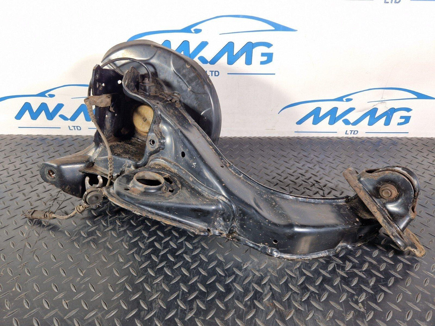 14-21 BMW X1 2 SERIES F48 F45 F46 REAR LEFT N/S/R WHEEL HUB & BEARING 6898963