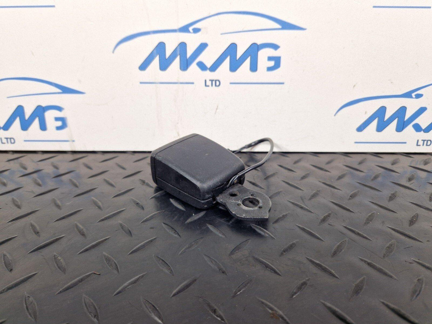 16-24 AUDI A5 F5 GENUINE PASSENGER REAR ONWARDS SEAT BELT STALK 8W7857739D