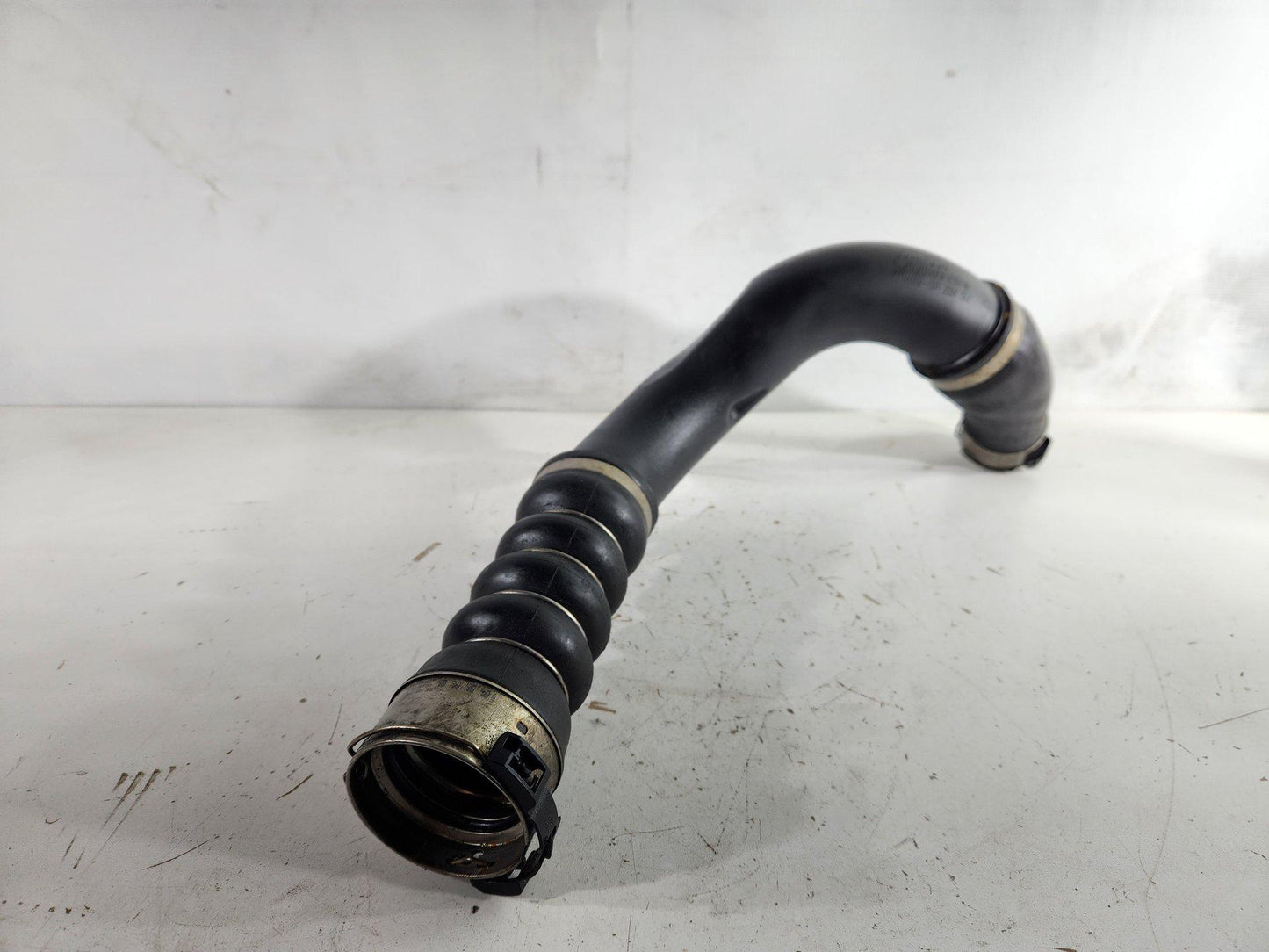 BMW 118i F40 Hatchback 1.5 Petrol Genuine Intercooler Hose Pipe MGW00403CT