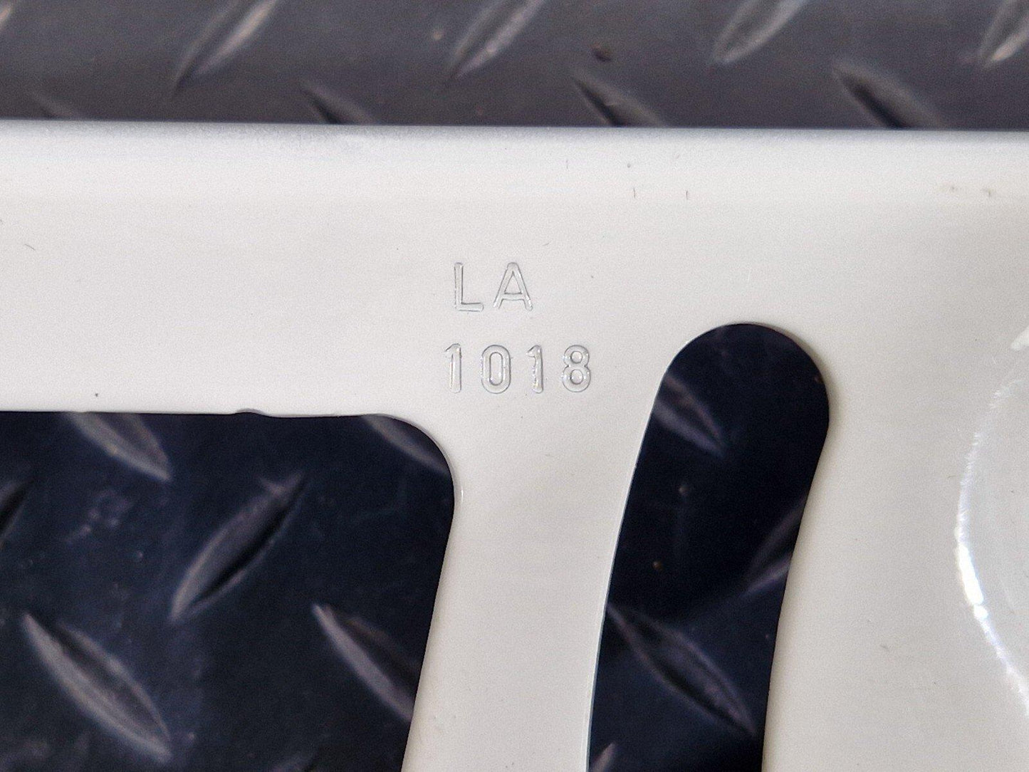 12-18 BMW 3 SERIES F30 F31 FRONT LEFT BONNET HOOD HINGE IN WHITE 7286343