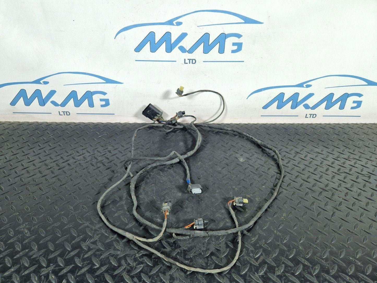16-19 MERCEDES BENZ GLE W166 GENUINE HEADLIGHT LOOM A0565450520