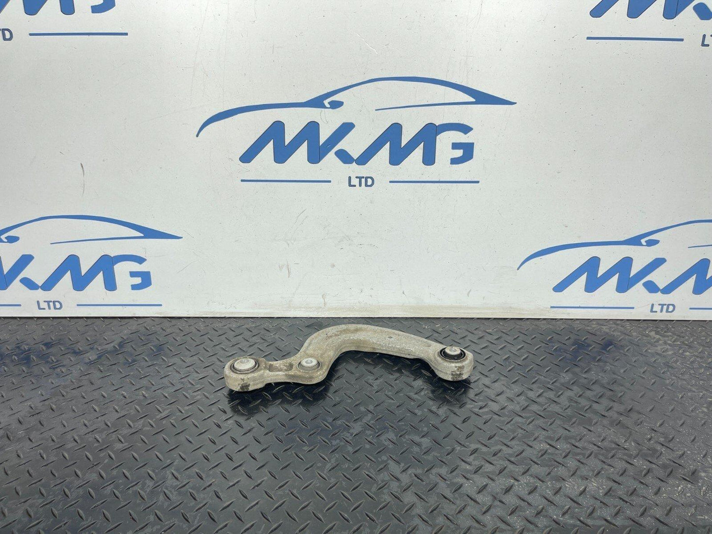 GENUINE AUDI A4 B9 A5 S5 F5 REAR LEFT OR RIGHT CONTROL ARM 8W0505361E