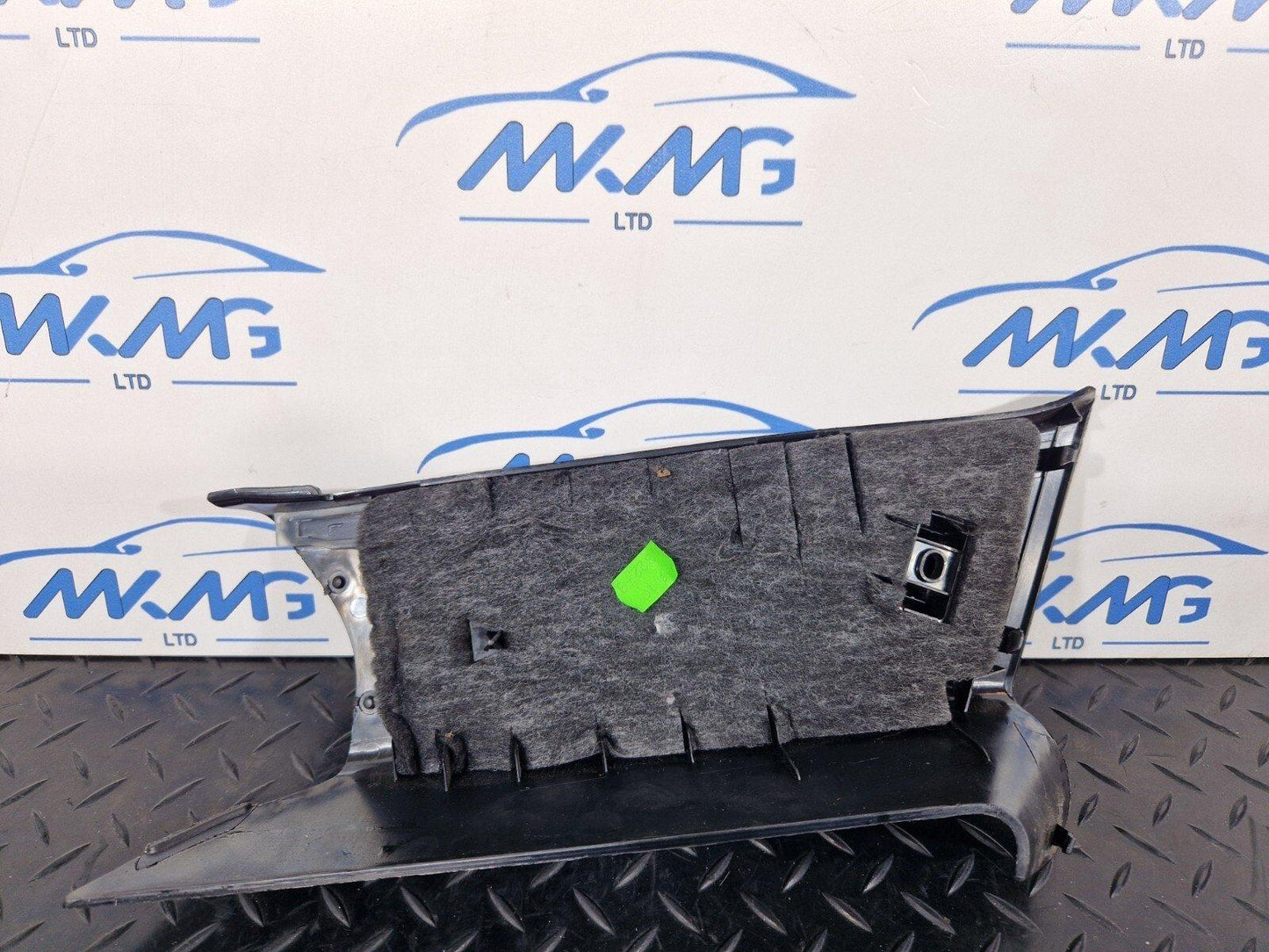 12-18 BMW 3 SERIES F30 F31 GENUINE LEFT C PILLAR TRIM 7248163