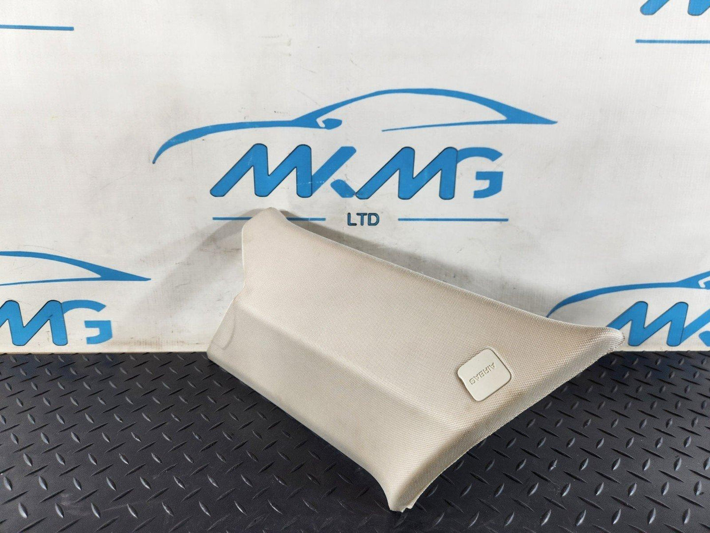 13-23 RANGE ROVER SPORT L494 RIGHT SIDE REAR C-PILLAR TRIM DK62-519A96-C