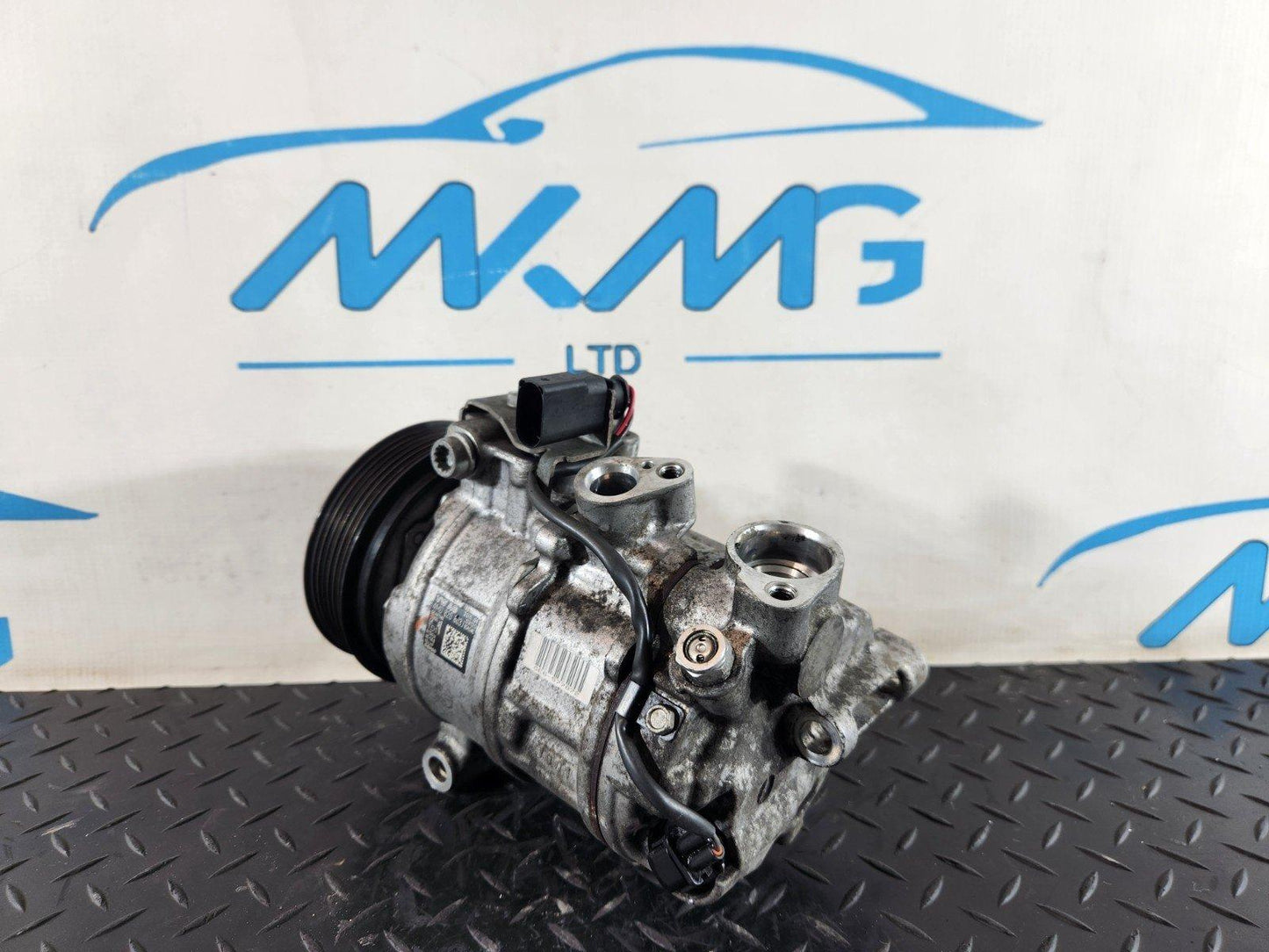 16-20 AUDI Q7 4M AIR CON COMPRESSOR A/C PUMP 4M0820803J