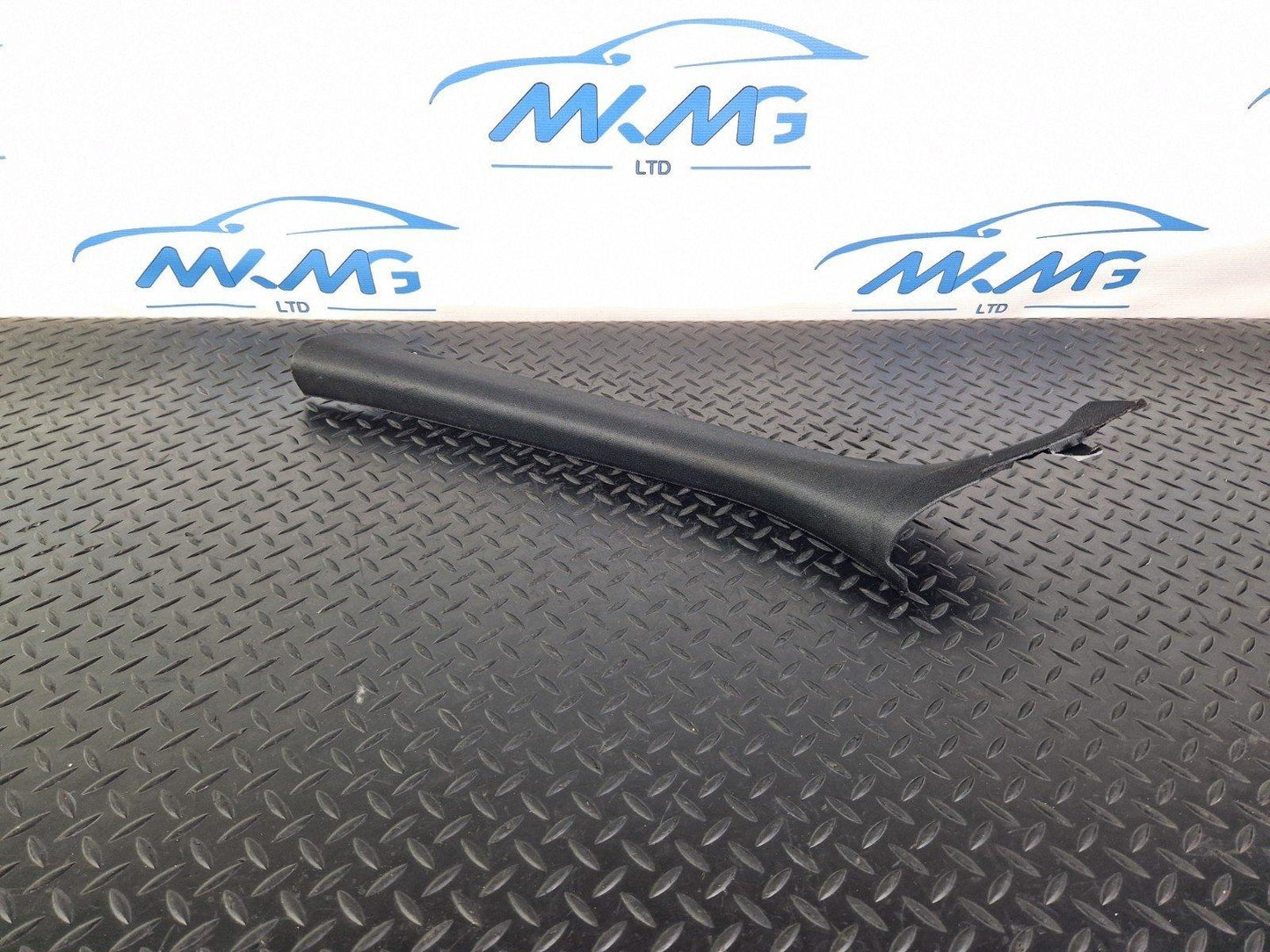 10-13 BMW X5 SERIES E70 GENUINE COVER A-COLUMN LEFT N/S BLACK 7129749